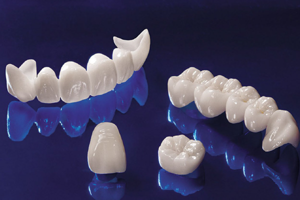Răng sứ không kim loại Zirconia
